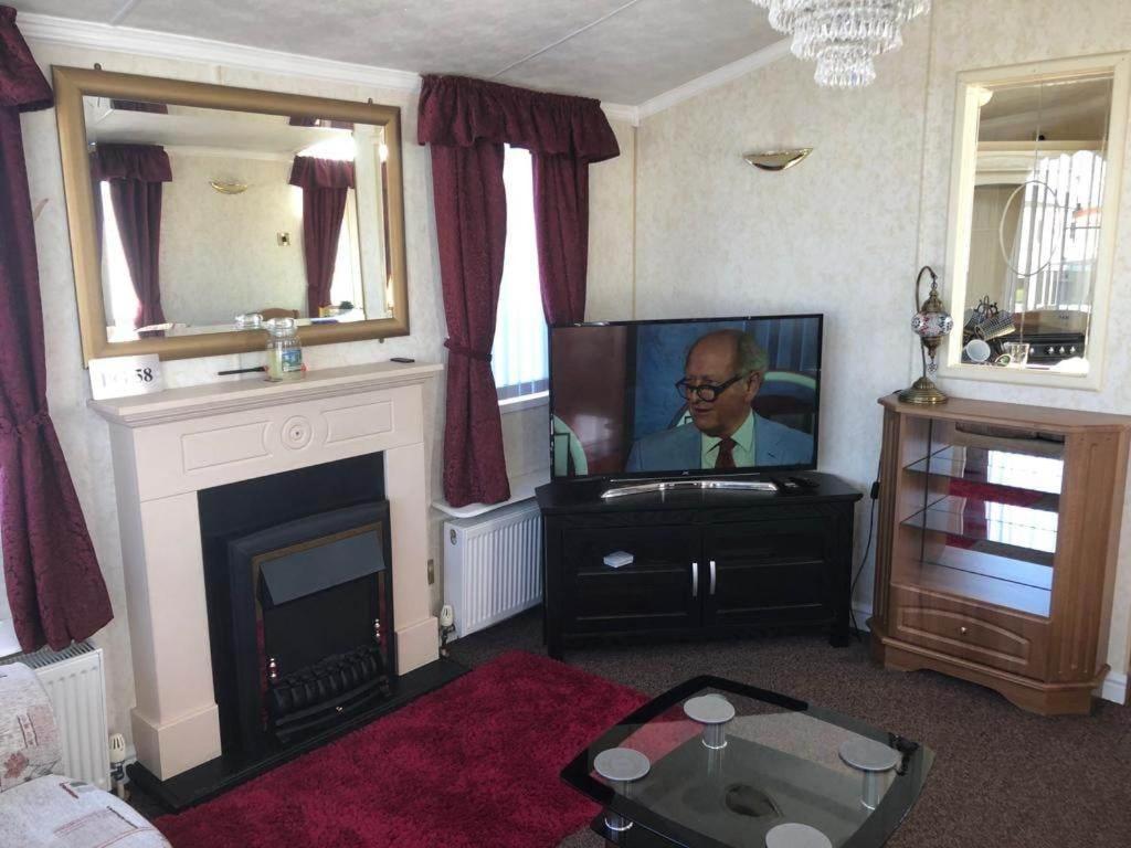 Pg58 2 Bed Caravan Golden Palm Chapel St Leonards Chapel Saint Leonards Exterior foto